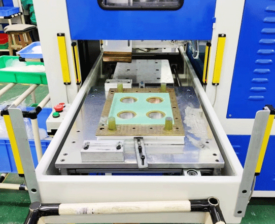 Photoelectric Safety Light